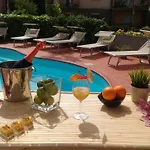Ξενοδοχείο My Place 3*