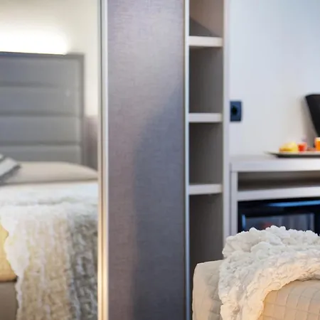 My Place Hotell 3*