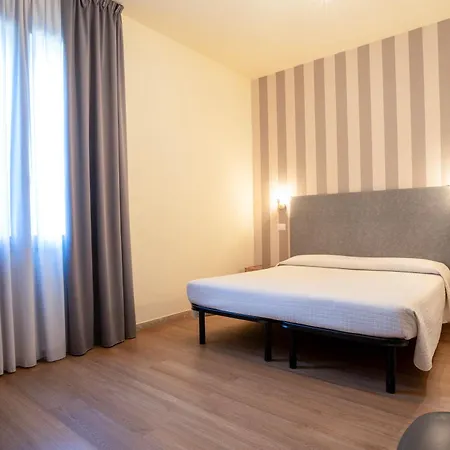 Hotel My Place