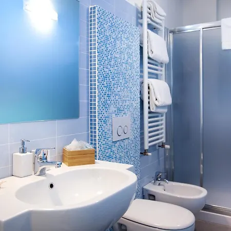 Hotel My Place 3*